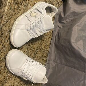 Versace shoes cream